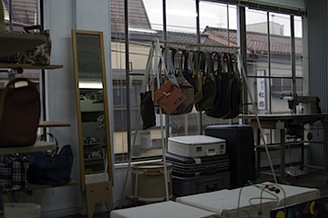 CARABANの店内