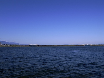 琵琶湖湖東側