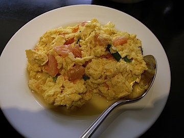 タマゴとトマトの炒め物