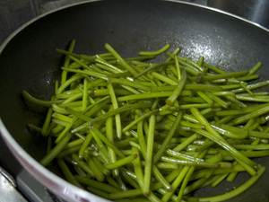 茎
