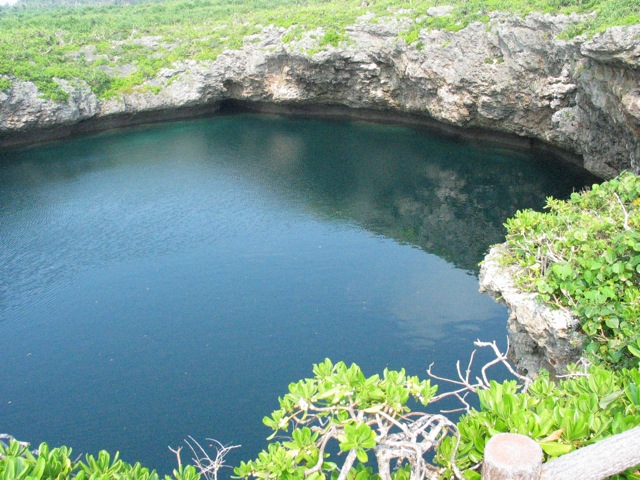 宮古島 龍の目玉